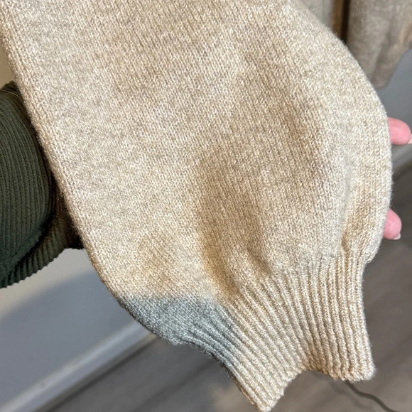 Princess Polly oversized Crewneck Sweater in Beige - Picture 3 of 3